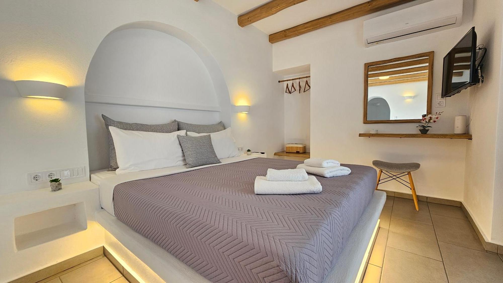 Polychronis Private Suite Pollonia Zewnętrze zdjęcie